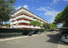 31RIEL-RIEL_2.jpg