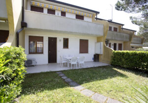 villaggio azzurro bibione agenzia lampo