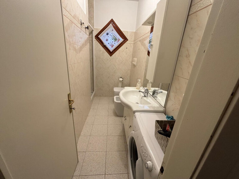 1770204477bf90ced505f2ef0d8d6fc5a3fc189db6